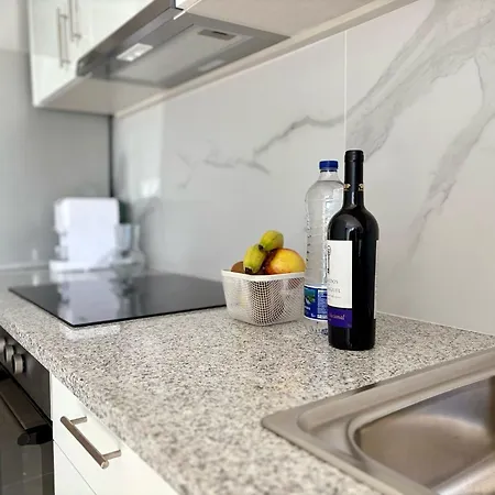 Aurora Abode شقة كالداس دا راينها